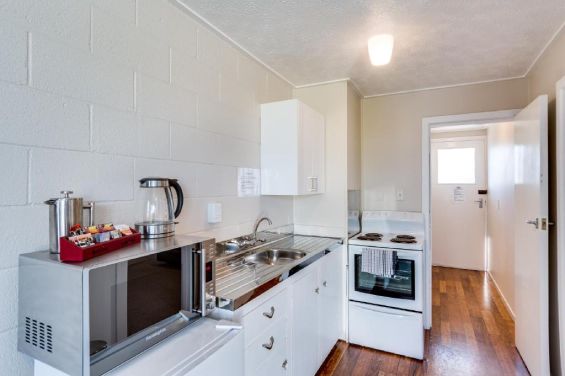 Queen Room with Garden View